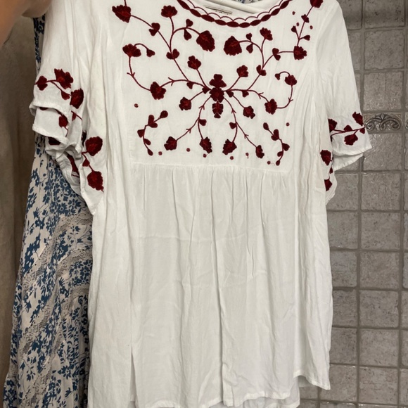 Lucky Brand Blouse, Bohemian Style with embroidery - Picture 4 of 13